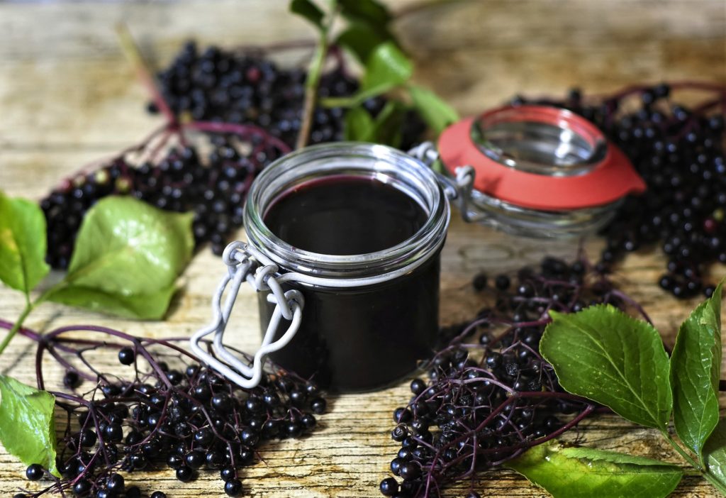 Elderberry syrup. Baby Safe Elderberry Syrup Recipe